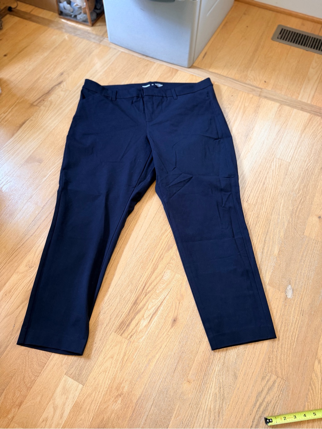 Women's Size 20 "Old Navy" Pixie Skinny High Rise Straight Navy Dress Pants Guc